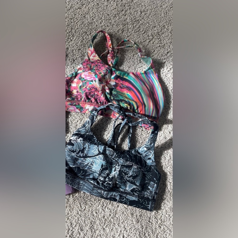 Lululemon sports bras Lot 2